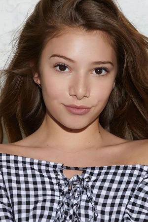 Makenzie Moss - Biography