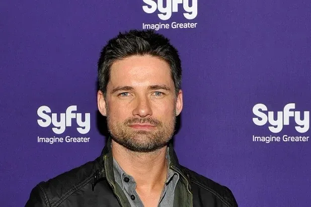 Warren Christie - Biography