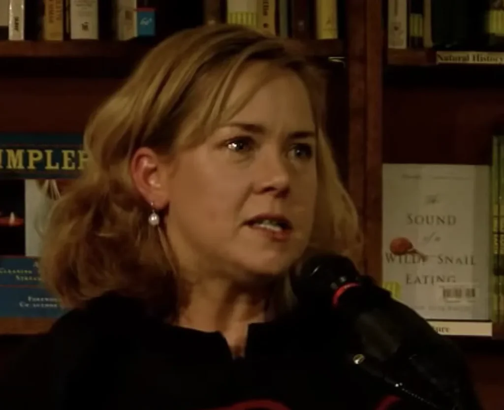 Heather Donahue - Biography