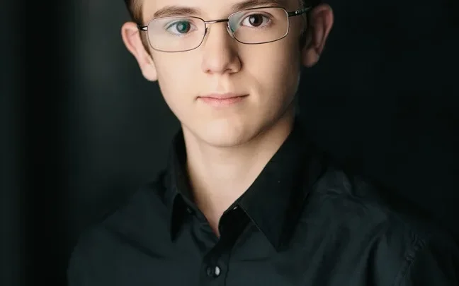 Sean Michael Kyer Biography: Age, Height, Parents, Net Worth, Movies & TV Shows, Girlfriend