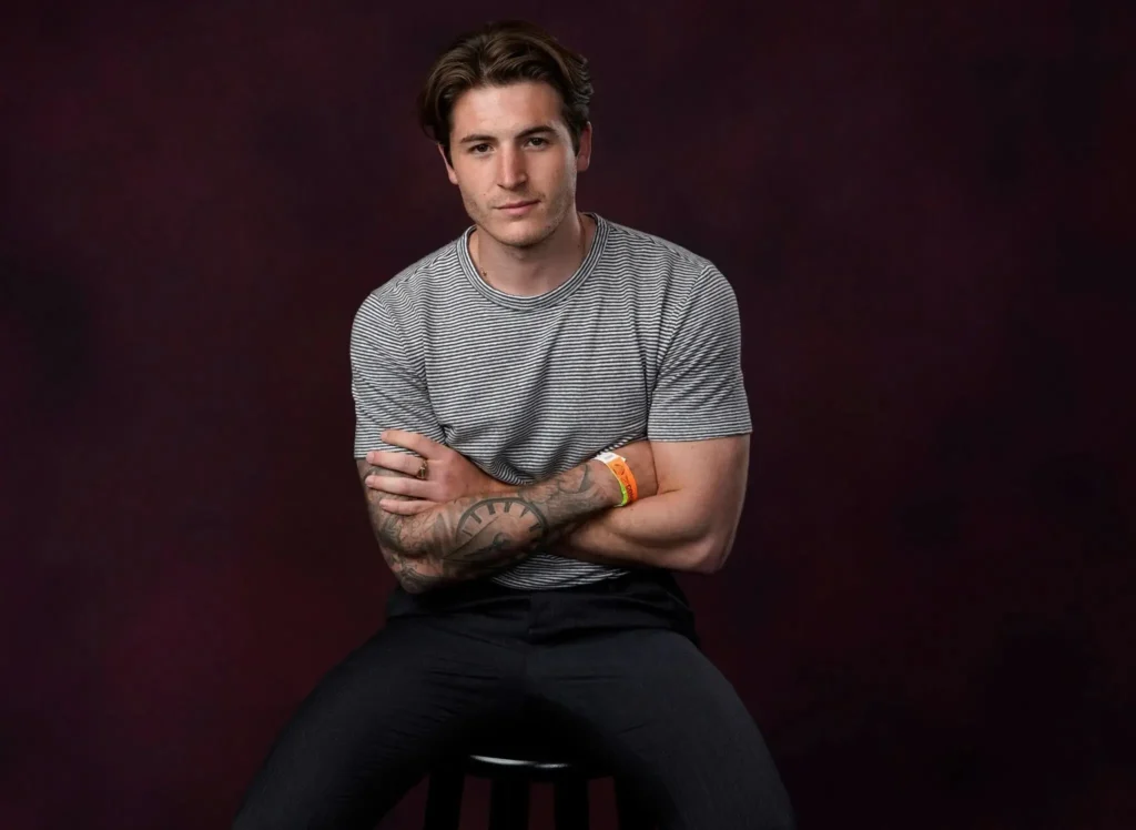 Kieron Moore - Biography