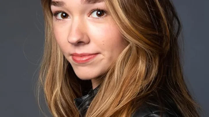 Holly Taylor Biography: Age, Height, Parents, Siblings, Net Worth, Movies & TV Shows, Boyfriend