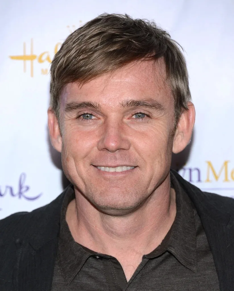 Ricky Schroder - Biography