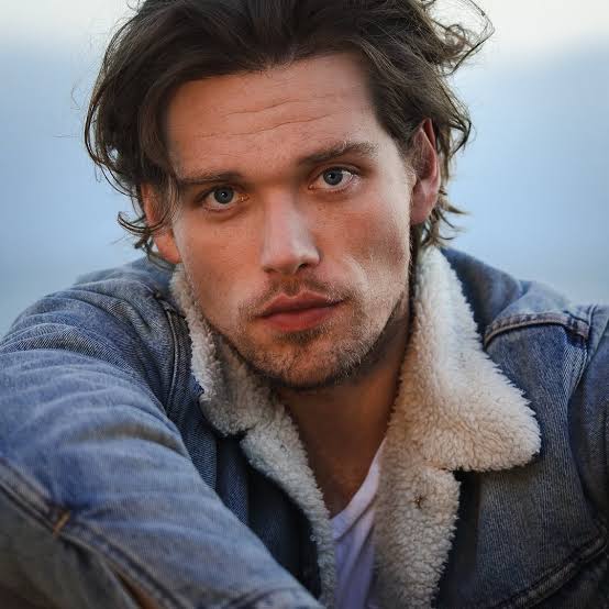 Cameron Cowperthwaite - Biography