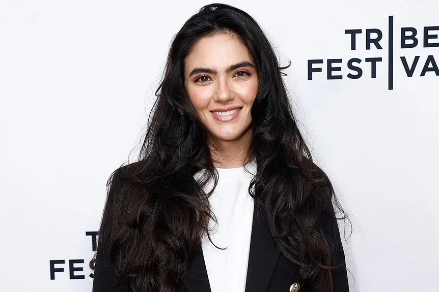Arienne Mandi Biography: Age, Height, Parents, Net Worth, Movies & TV Shows, Partner
