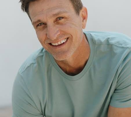 Thomas Wilson Brown Biography: Wife, Age, Height, Net Worth, Movies, Children, Parents, Awards