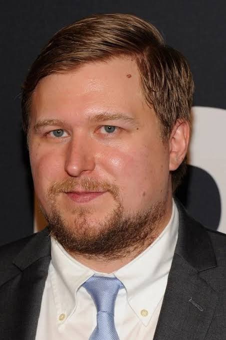 Michael Chernus - Biography