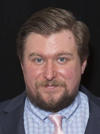 Michael Chernus Biography: Net Worth, TV Shows, Wife, Age, Height, Netflix, Parents, Awards, Ethnicity