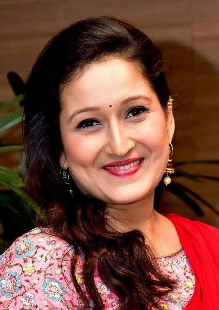 Laila (actress) Biography: Husband, Movies, Height, Awards, Religion, Net Worth, Age, Parents