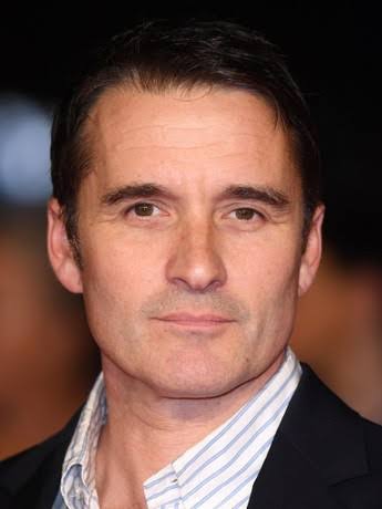 Alastair Mackenzie - Biography
