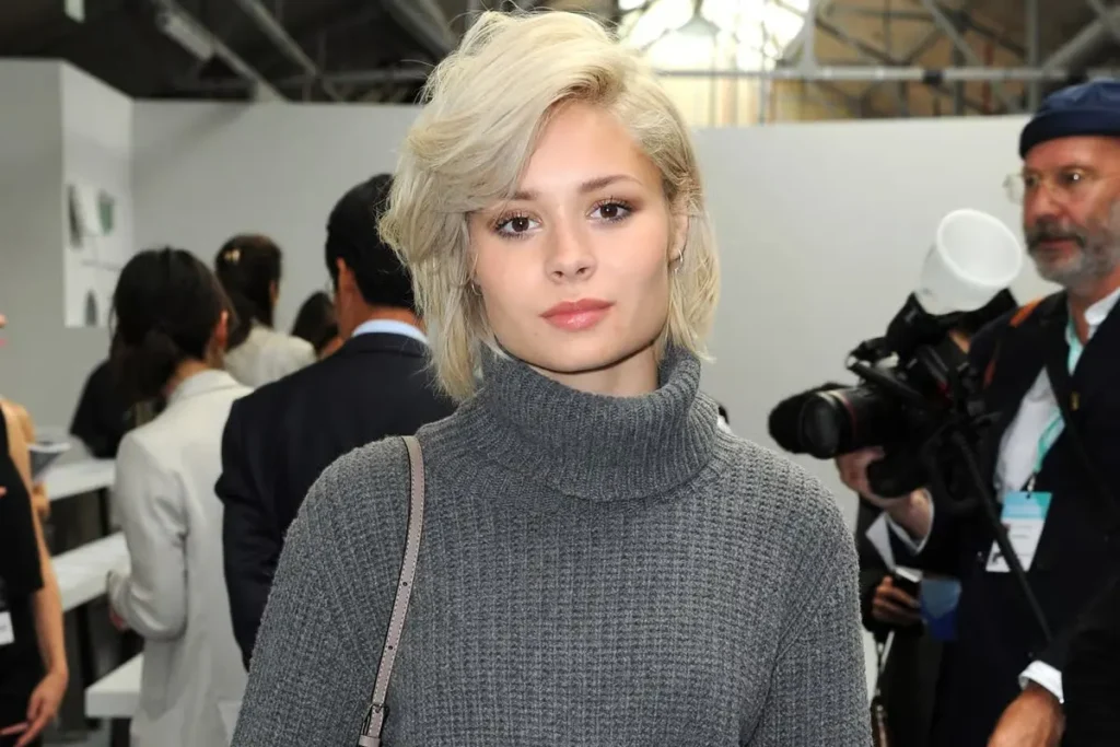 Nina Nesbitt - Biography
