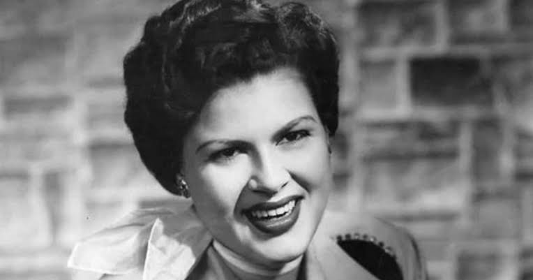 Patsy Cline Biography: Husband, Age, Height, Net Worth, Songs, Parents, Death, Concerts, Nationality