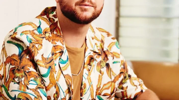 Matt Simons Biography: Wife, Age, Height, Net Worth, Parents, Songs, Albums