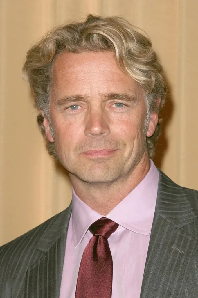 John Schneider - Biography
