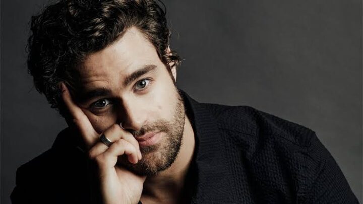 Cody Kearsley Biography: Wikipedia, Movies, Age, Net Worth, Girlfriend, Awards, Height, Instagram, Books