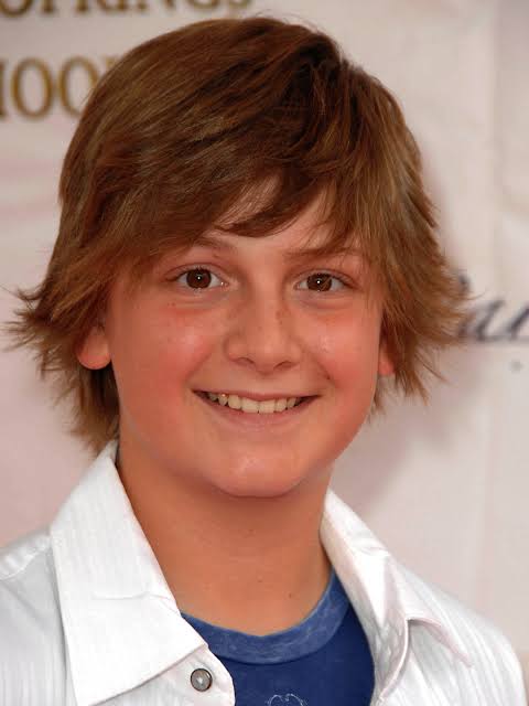 Austin Majors - Biography