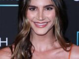 Mia Challis Biography: Net Worth, TV Shows Age, Height, Books, Instagram, Wiki, Awards, Parents, Fiancé