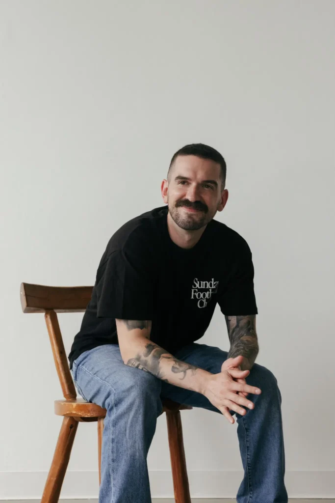 Alex Lee Williams - Biography