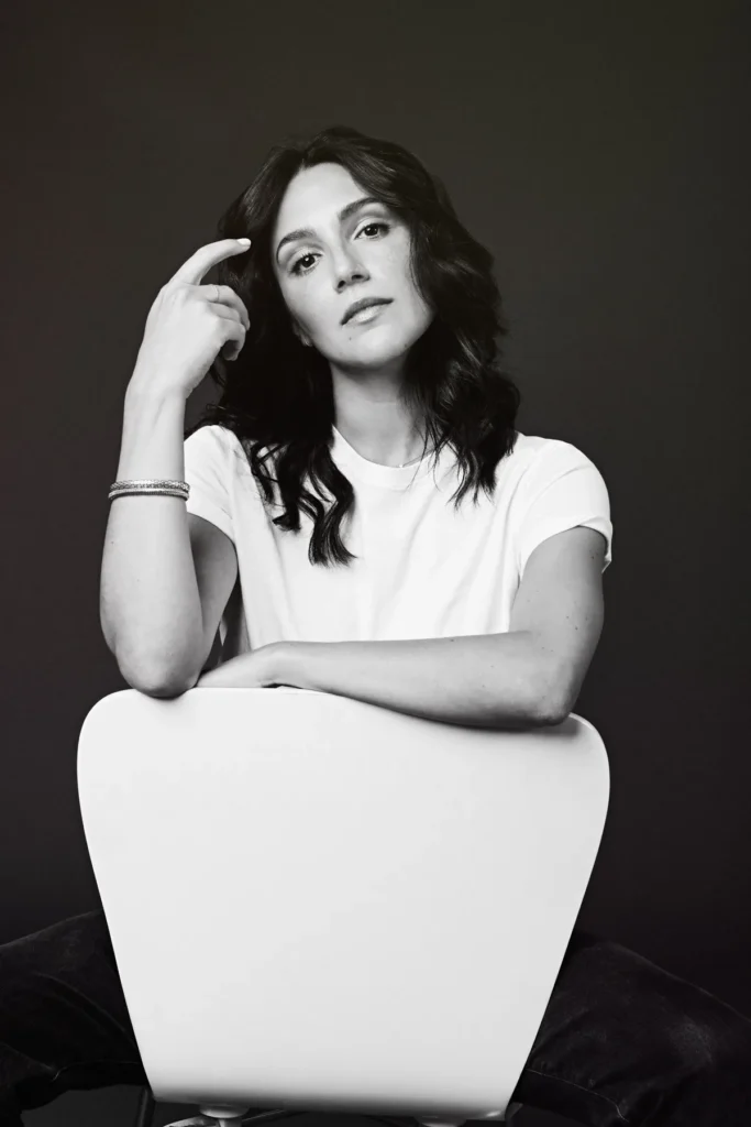 Samantha Massell - Biography
