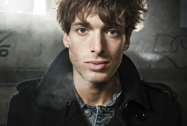 Paolo Nutini Biography: Age, Girlfriends, Parents, Siblings, Net Worth, Songs, Height