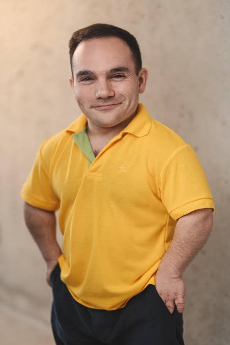 Linden Porco - Biography