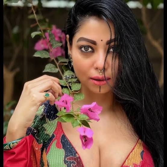 Anangsha Biswas - Biography