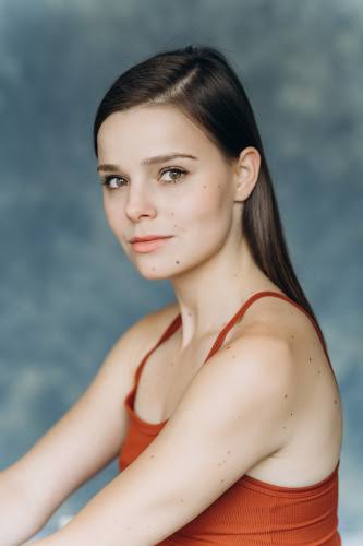 Mary Vysnevska - Biography