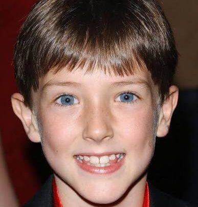 Tyler Patrick Jones Biography: Siblings, Height, Net Worth, Parents, Age, Movies, Awards, Girlfriend, Facebook