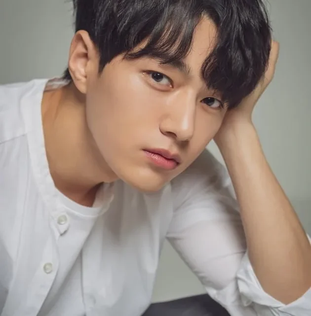 Kim Myung-soo Biography: Age, Songs, Height, Movies, Awards, Net Worth, Twitter, Real Name, Nationality