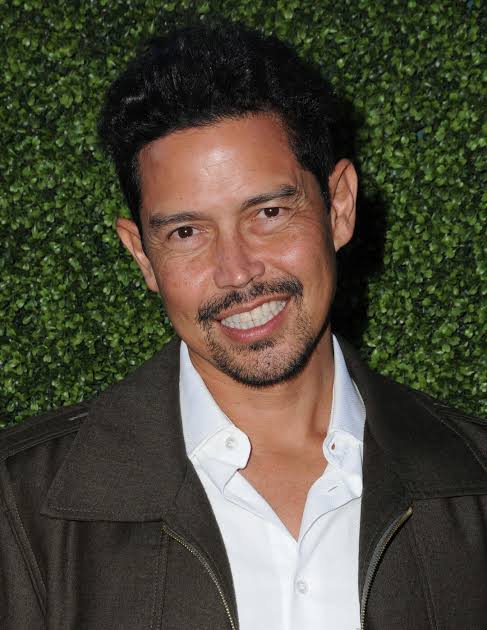 Anthony Ruivivar - Biography