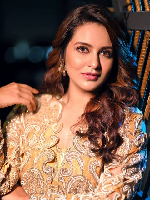 Priyanka Sarkar - Biography