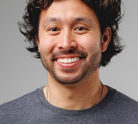 Ryan Bergara Biography: Net Worth, Wife, Movies, Ethnicity, Age, Height, Parents, Instagram