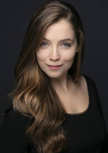 İdil Sivritepe Biography: Height, Ethnicity, Instagram, Net Worth, Age, Movies, Boyfriend, Parents