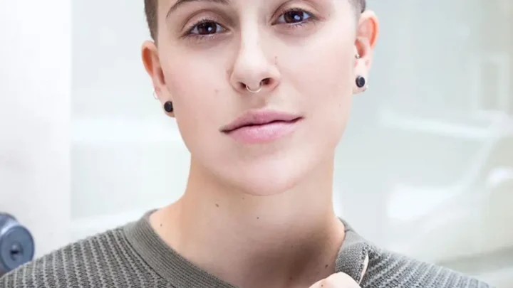 Iris Menas Biography: Height, Partner, Movies, Net Worth, Age, Ethnicity, Awards, Parents