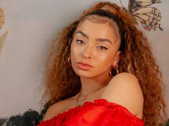 Ella Eyre Biography: Boyfriend, Songs, Net Worth, Ethnicity, Height, Age, Instagram, Awards