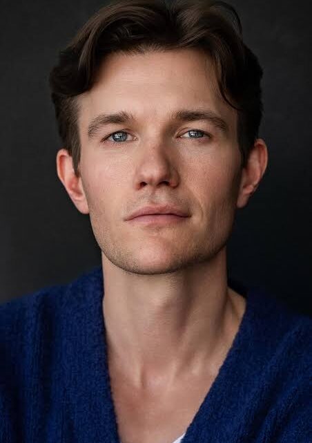 Sam Schweikert Biography: Awards, Girlfriend, Height, Net Worth, Age, Ethnicity, Movies, Instagram