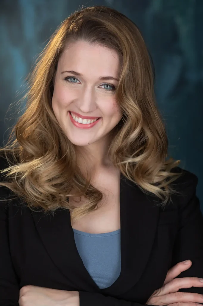 Caitlyn Elizabeth - Biography