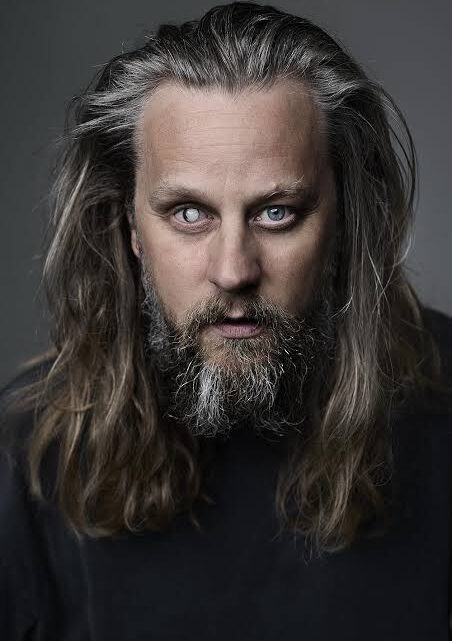 Tadhg Murphy Biography: Net Worth, Height, Ethnicity, Awards, Movies, Age, Girlfriend