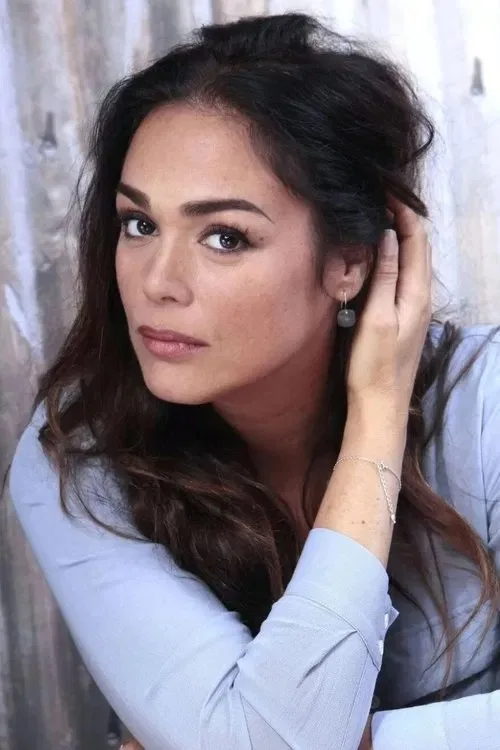 Lola Dewaere - Biography