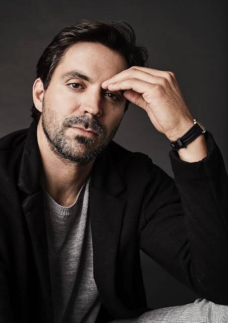 Rhys Coiro Biography: Net Worth, Height, Wife, Children, Ethnicity, Movies, Awards, Parents
