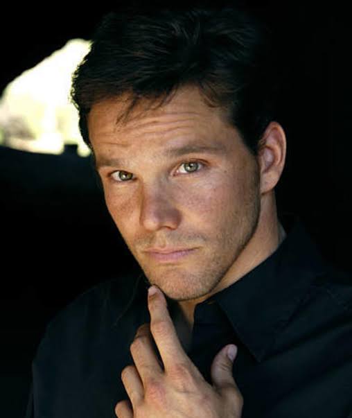 Dylan Bruno Biography: Net Worth, Height, Wife, Movies, Ethnicity, Awards, Age