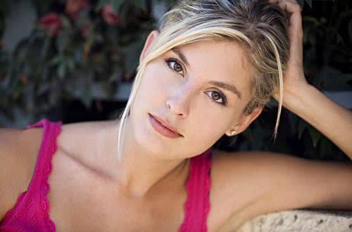 Maite Schwartz - Biography