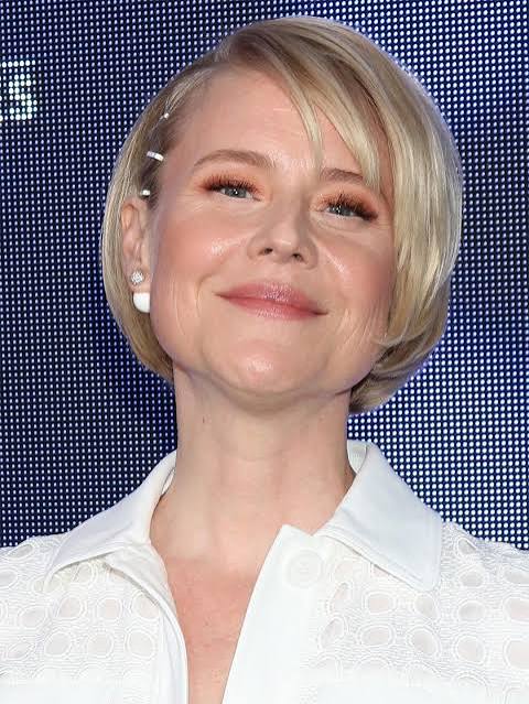 Kristin Booth Biography: Height, Husband, Awards, Ethnicity, Age, Movies, Net Worth, Parents