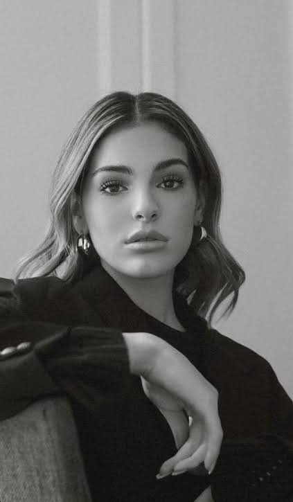 Michelle Pellicer - Biography