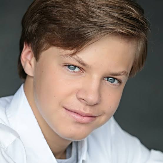 Tanner Flood Biography: Age, Wife, Siblings, Movies, Kids, Parents, Net Worth, Height, Awards, TV Shows
