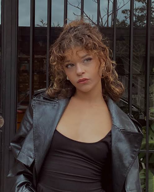 Eylül Ersöz - Biography