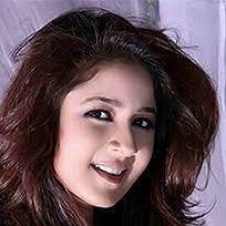 Keerti Kelkar - Biography