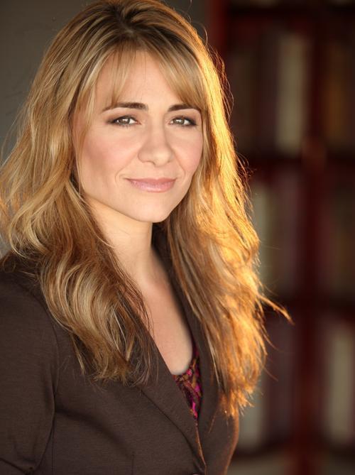 Deanne Bray - Biography