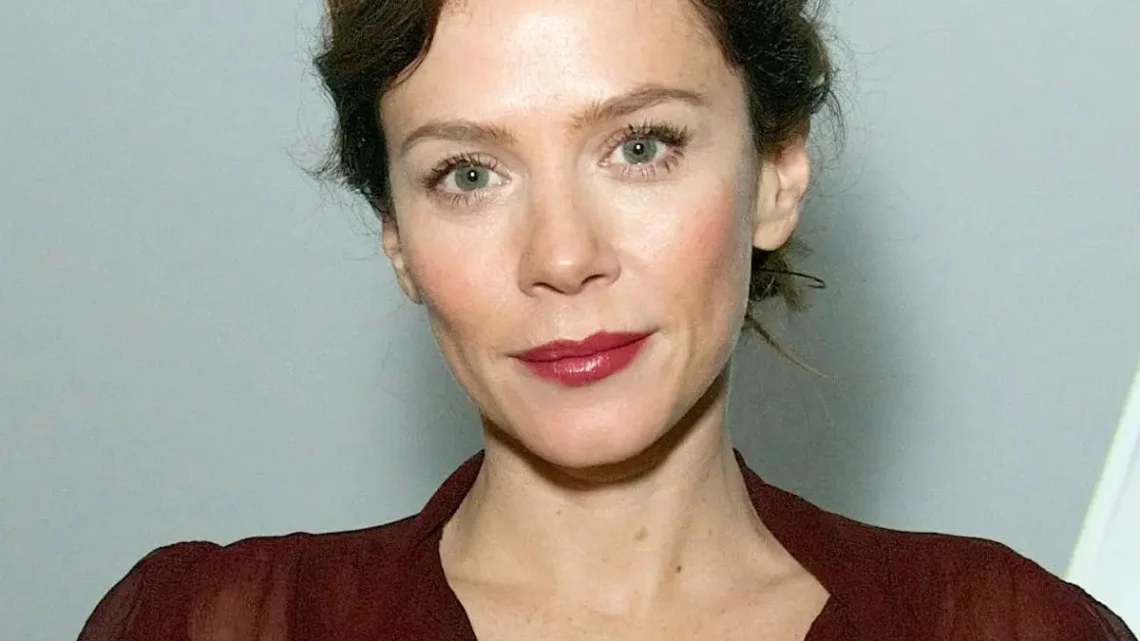 Anna Friel Biography: Daughter, Age, Height, Net Worth, Parents, Movies & TV Shows, Ex-Partners