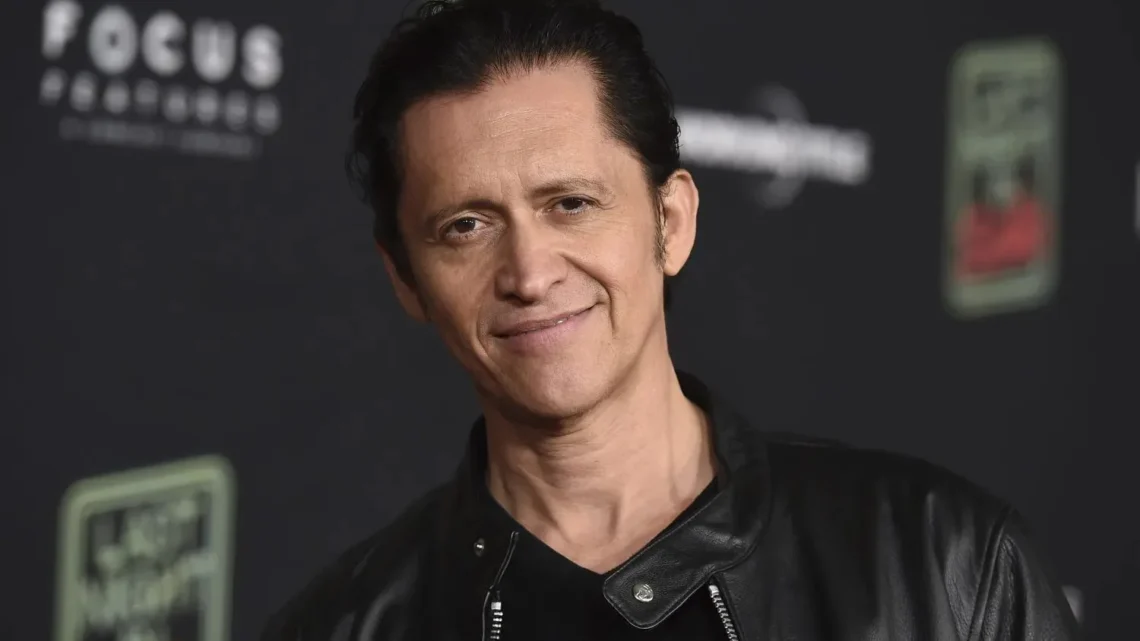 Clifton Collins Jr. Biography: Ex-Wife, Age, Height, Net Worth, Parents, Movies & TV Shows, Siblings